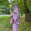 Tenue de prière portable Unnie mauve, format rond compact et transportable.