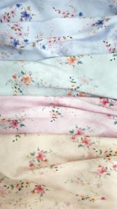 tissus motif indonesien tenue de priere femme